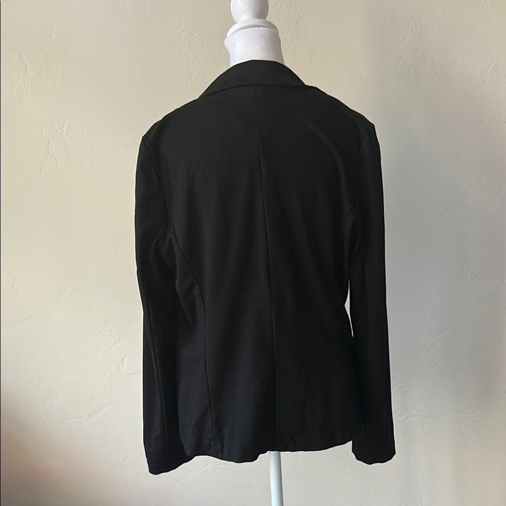 Philosophy Black Knit Blazer with Open Front Design - Picture 5 of 10